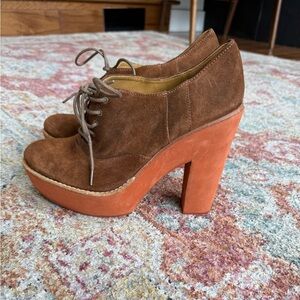 Polo Ralph Lauren Platform Suede shoes.Size 39 EU or 8 US.